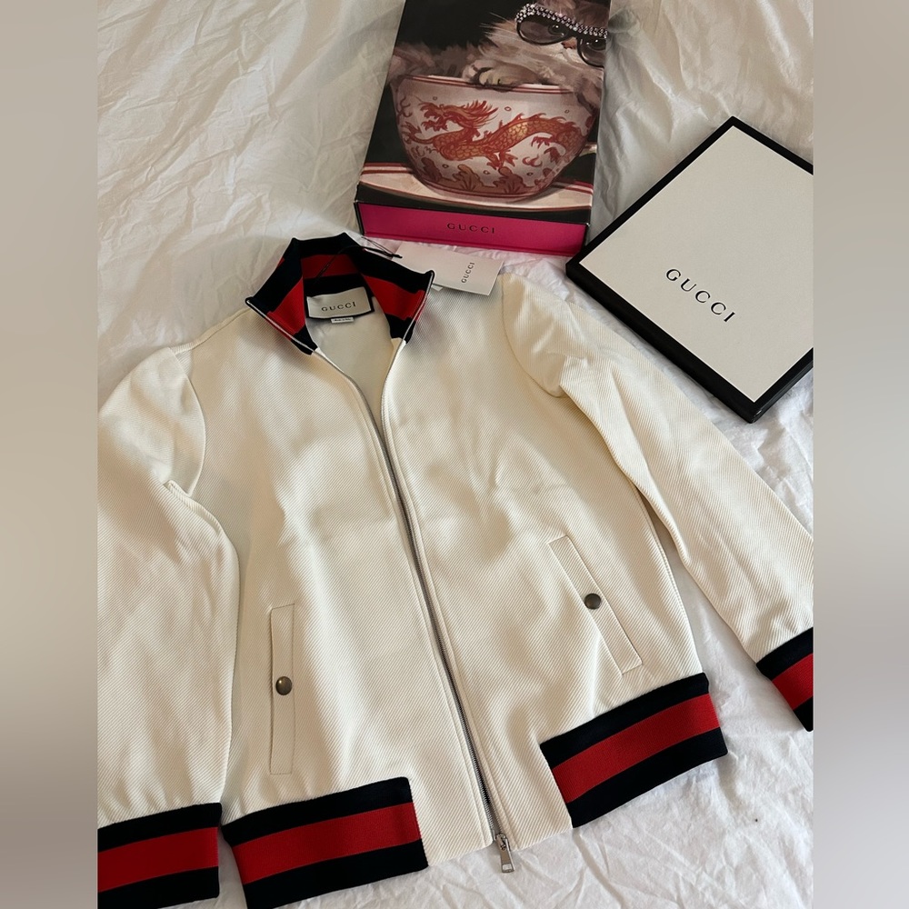 $1️⃣5️⃣9️⃣9️⃣ Gucci Jacket (New with Tags)